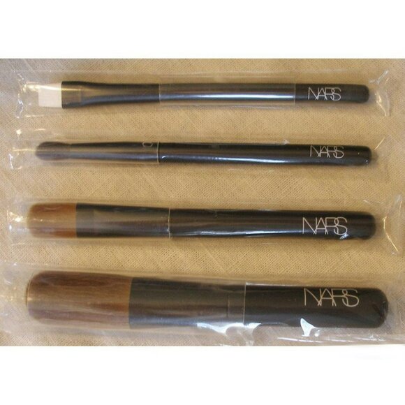 NARS 4 Travel Brush Set w/ Case Boxed Blush Dome Eye Shader Eyeliner - Picture 2 of 3